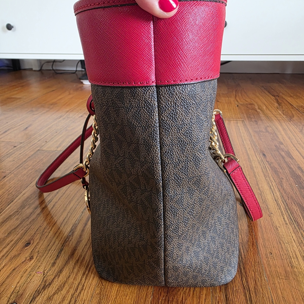 Michael Kors Tote - Picture 6 of 7